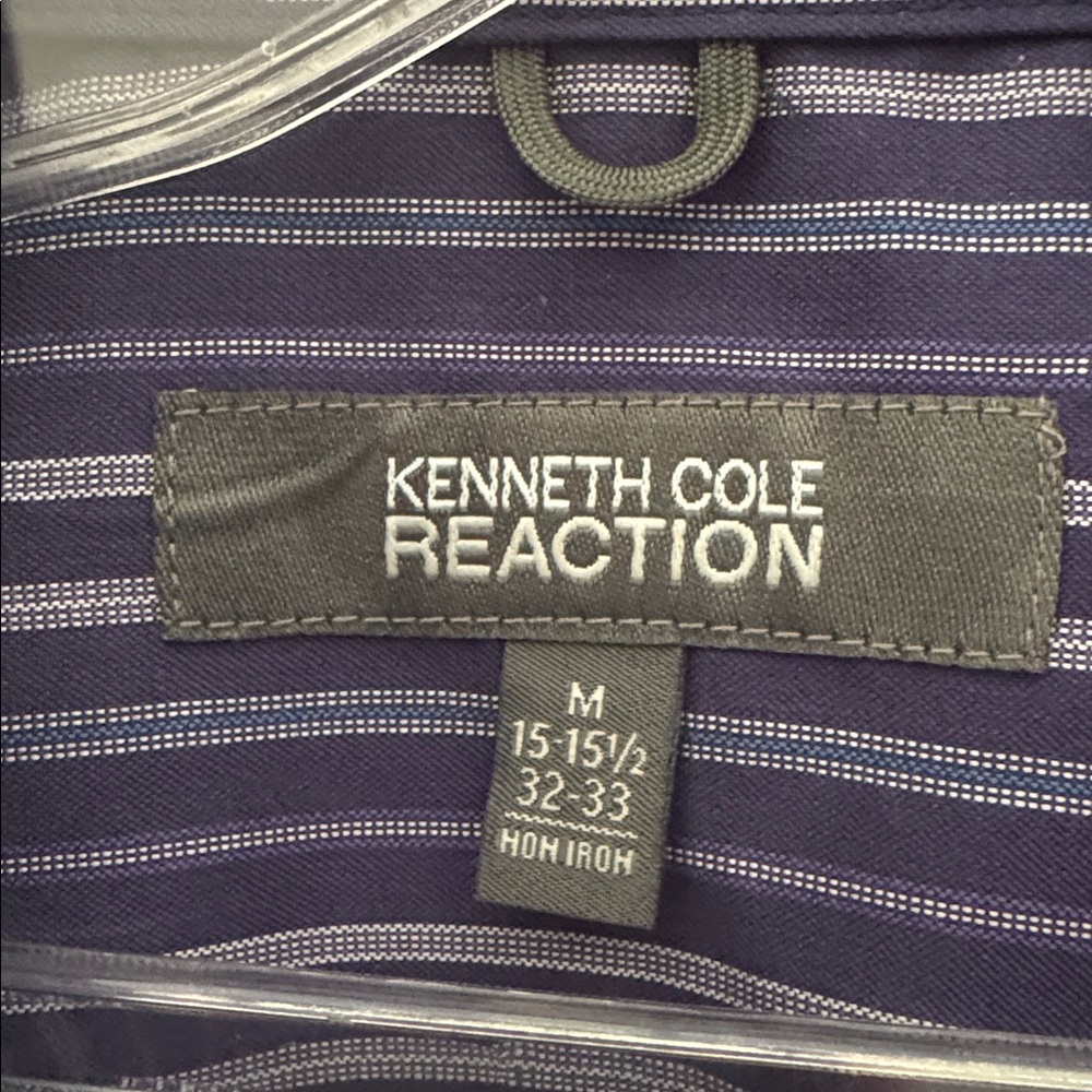 Kenneth Cole Navy Striped Shirt Size M  Neck 15 -15.5 Long Sleeve 32/33 Non iron - Picture 2 of 16